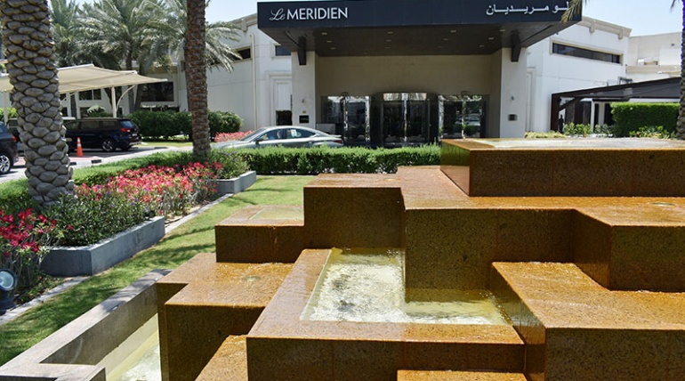 Le Meridian Entrance